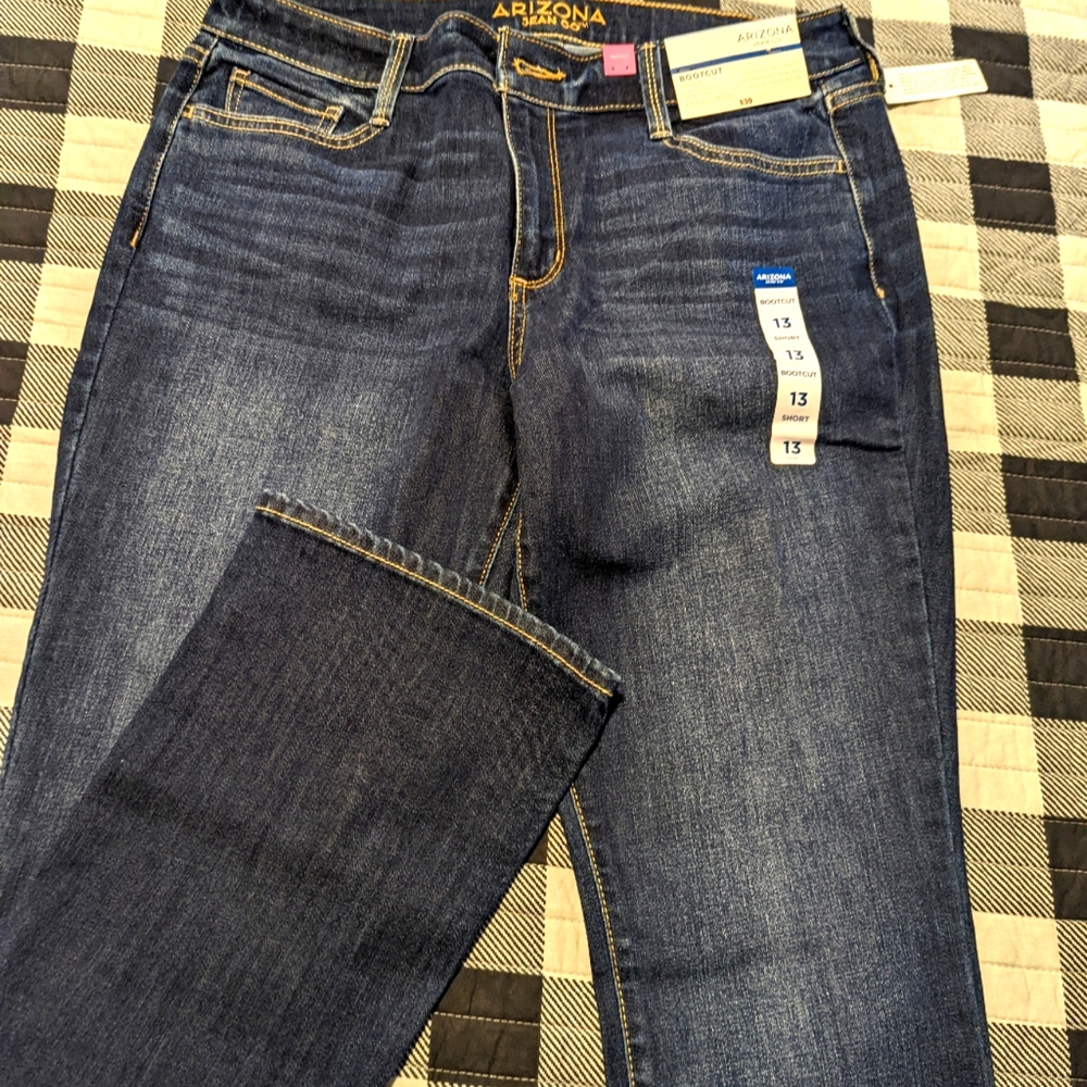 Arizona Bootcut Jeans NWT